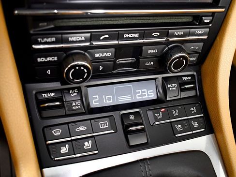 Used 2014 Porsche Boxster image 45