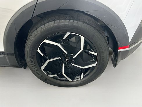 Used 2024 Hyundai Ioniq 5 SEL RWD image 11