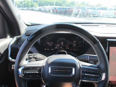 Used 2024 GMC Acadia Denali w/ Super Cruise Package AWD/4WD image 36