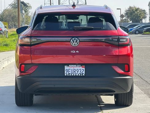 Used 2023 Volkswagen ID.4 Pro S image 5