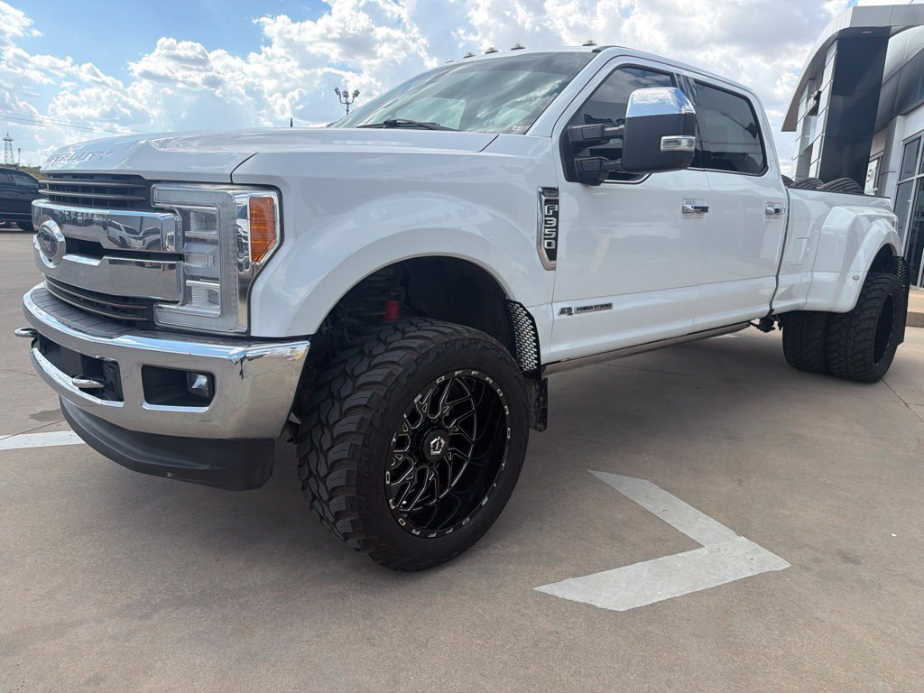 Used 2017 Ford F350 King Ranch w/ King Ranch Ultimate Package AWD/4WD image 7