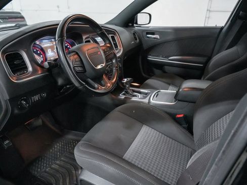Used 2021 Dodge Charger R/T RWD image 10