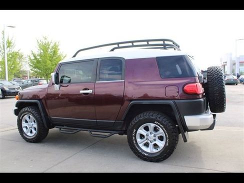 Used 2007 Toyota FJ Cruiser 4WD image 4