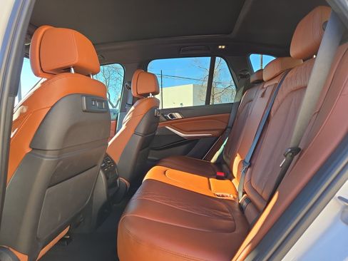 Used 2023 BMW X5 xDrive40i image 13