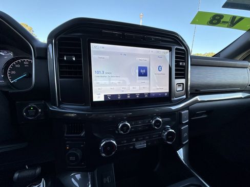 Certified 2022 Ford F150 XLT w/ Equipment Group 302A High image 22