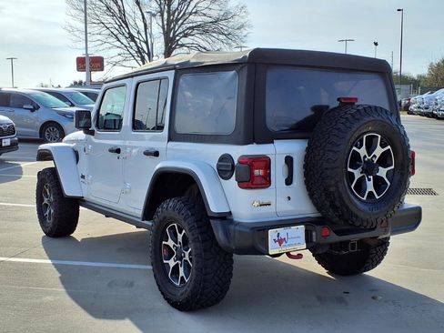 Used 2019 Jeep Wrangler Unlimited Rubicon image 2