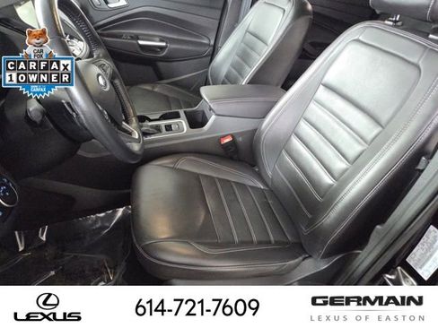 Used 2017 Ford Escape Titanium image 19