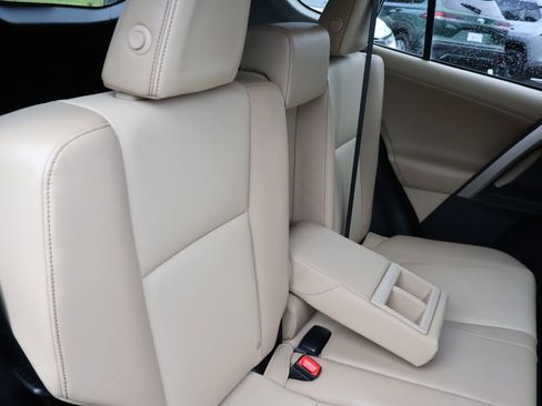 Used 2013 Toyota RAV4 Limited AWD/4WD image 12
