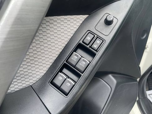 Used 2018 Subaru Forester 2.5i Premium AWD/4WD image 14