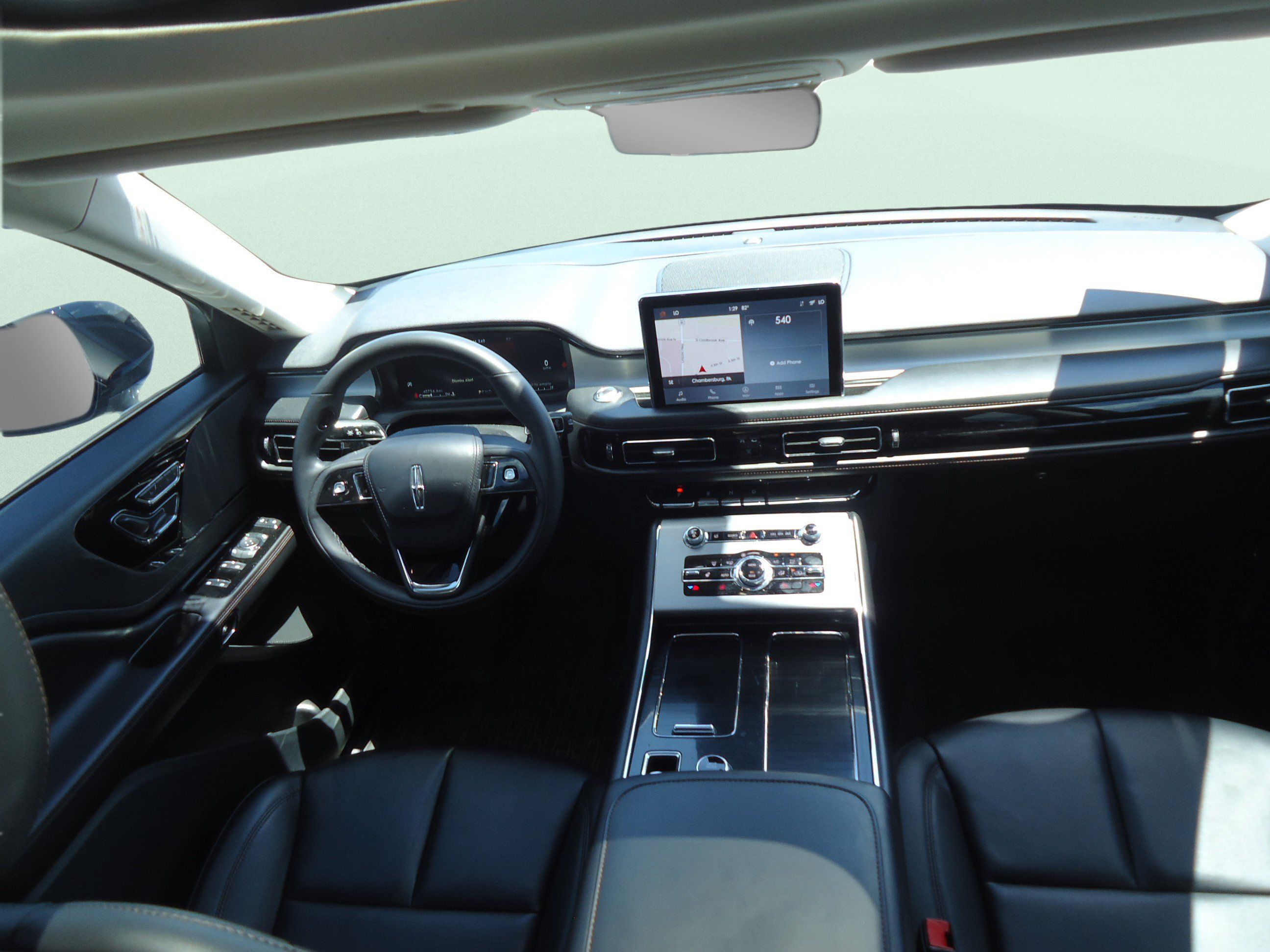 Certified 2023 Lincoln Aviator AWD w/ Premium Package image 10