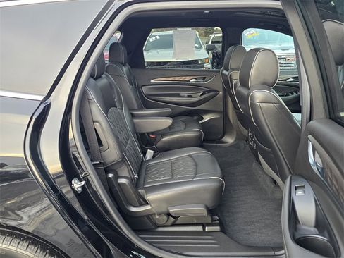 Certified 2023 Buick Enclave Avenir w/ Avenir Technology Package image 34
