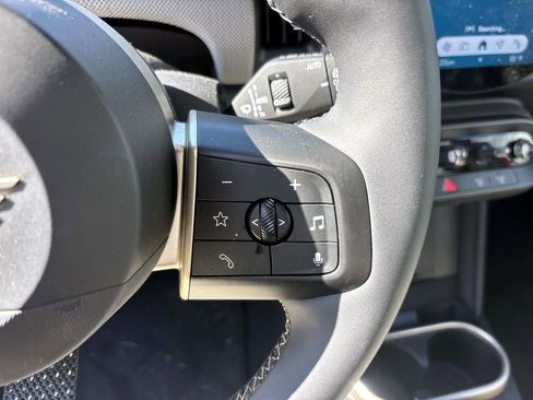 Certified 2025 MINI Cooper S image 18