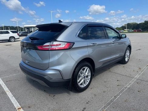 Used 2022 Ford Edge SEL AWD/4WD image 7