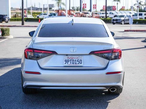 Used 2025 Honda Civic Sport image 8
