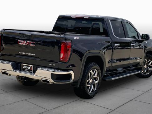 Used 2023 GMC Sierra 1500 SLT AWD/4WD image 12
