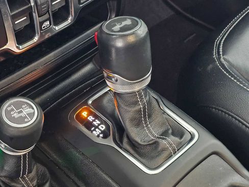 Used 2021 Jeep Wrangler Unlimited Sahara w/ Safety Group image 30