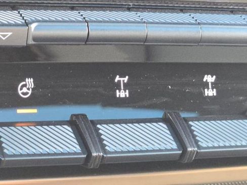 New 2025 GMC Hummer EV 3X w/ Battery Pack, 24 Module Pack image 11