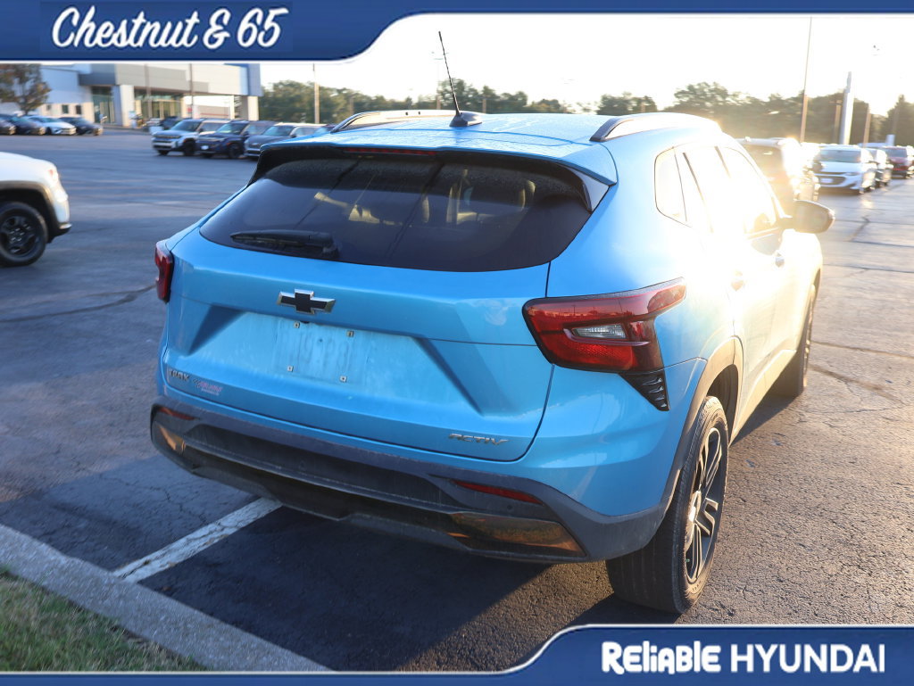 Used 2025 Chevrolet Trax ACTIV w/ Driver Confidence Package FWD image 21