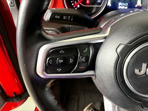 Used 2022 Jeep Gladiator Rubicon w/ LED Lighting Group AWD/4WD image 14