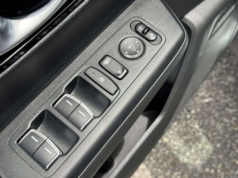 Used 2023 Honda CR-V EX-L image 15