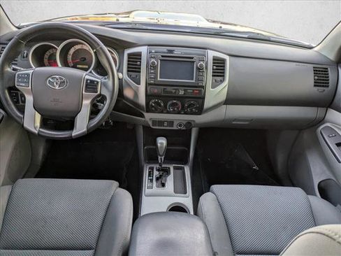 Used 2013 Toyota Tacoma PreRunner w/ TRD Sport Pkg image 15