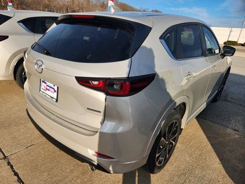 New 2025 MAZDA CX-5 AWD 2.5 S w/ Preferred Package image 3