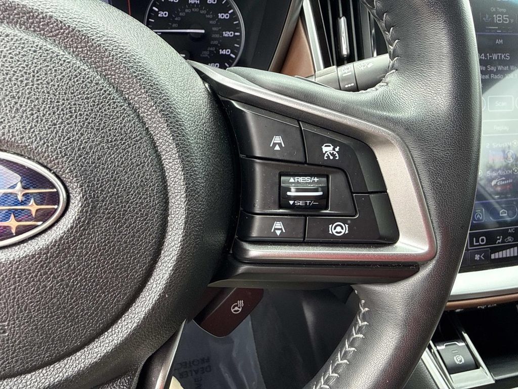 Used 2022 Subaru Outback Touring XT AWD/4WD image 39
