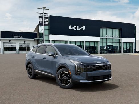 New 2026 Kia Sportage EX AWD/4WD image 9