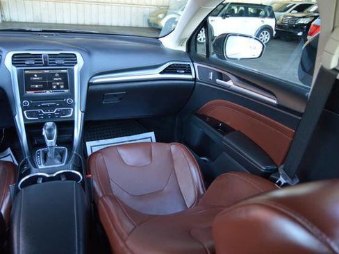 Used 2016 Ford Fusion SE w/ Equipment Group 202A image 47