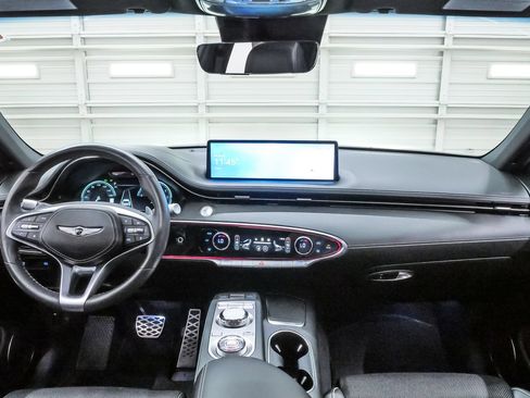 Certified 2024 Genesis GV70 2.5T w/ Sport Prestige Package AWD/4WD image 16
