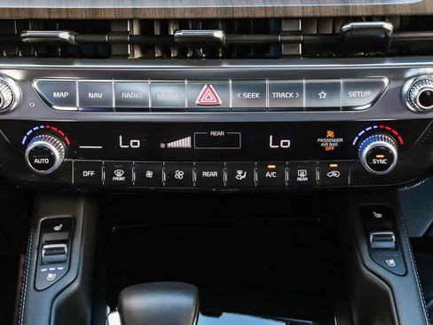 Used 2023 Kia Telluride SX Prestige AWD/4WD image 15