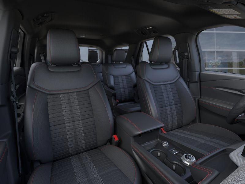 New 2026 Ford Explorer ST-Line w/ ST-Line Street Pack RWD image 10