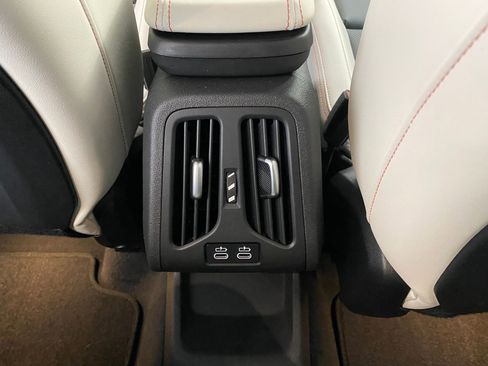 Used 2025 BMW X2 M35i image 29