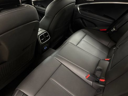 New 2026 Genesis G70 2.5T RWD image 12