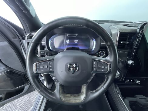 Used 2025 RAM 1500 Limited AWD/4WD image 16