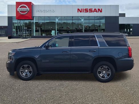 Used 2020 Chevrolet Tahoe LS w/ Max Trailering Package AWD/4WD image 4