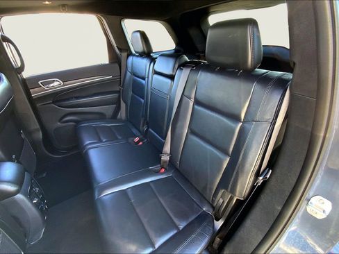 Used 2020 Jeep Grand Cherokee Limited w/ Premium Lighting Group image 16