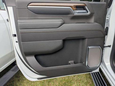 New 2026 Chevrolet Silverado 3500 High Country w/ Technology Package image 26