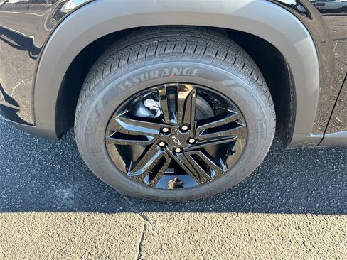 New 2026 Chevrolet Trax ACTIV w/ Driver Confidence Package image 12