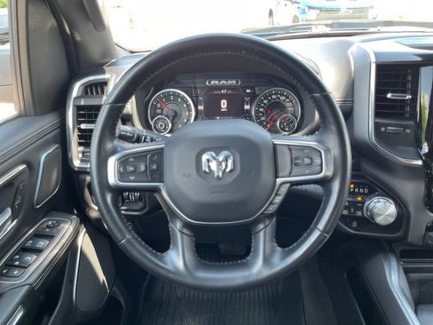 Used 2022 RAM 1500 Laramie AWD/4WD image 16