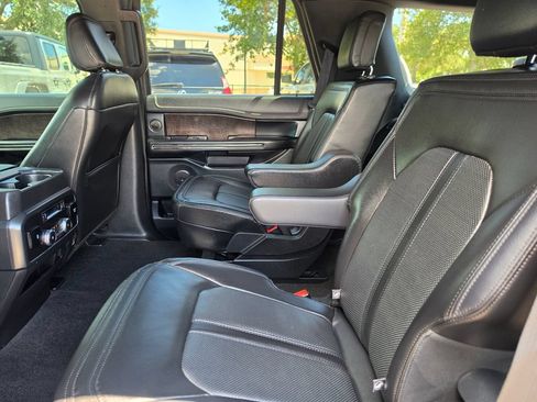 Used 2021 Ford Expedition Limited RWD image 27