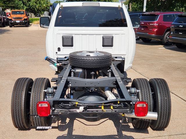 New 2025 RAM 4500 Tradesman RWD image 24