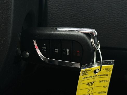 Used 2023 Toyota Corolla LE image 24