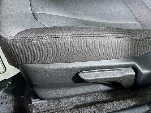 New 2026 Subaru Crosstrek 2.5i AWD/4WD image 15