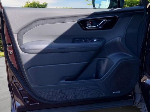 Certified 2026 Subaru Forester Limited image 19