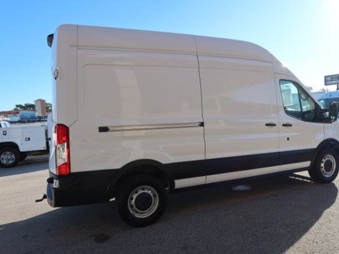 Used 2019 Ford Transit 250 148 High Roof image 4