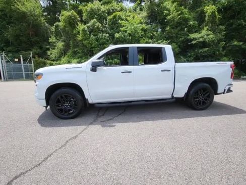 Certified 2025 Chevrolet Silverado 1500 Custom w/ Turbomax Blackout Package image 10