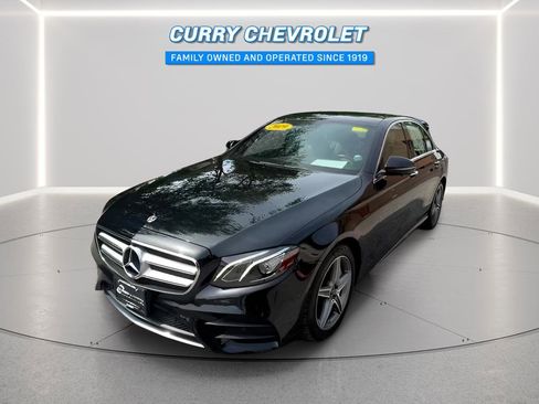 Used 2019 Mercedes-Benz E 300 4MATIC image 3