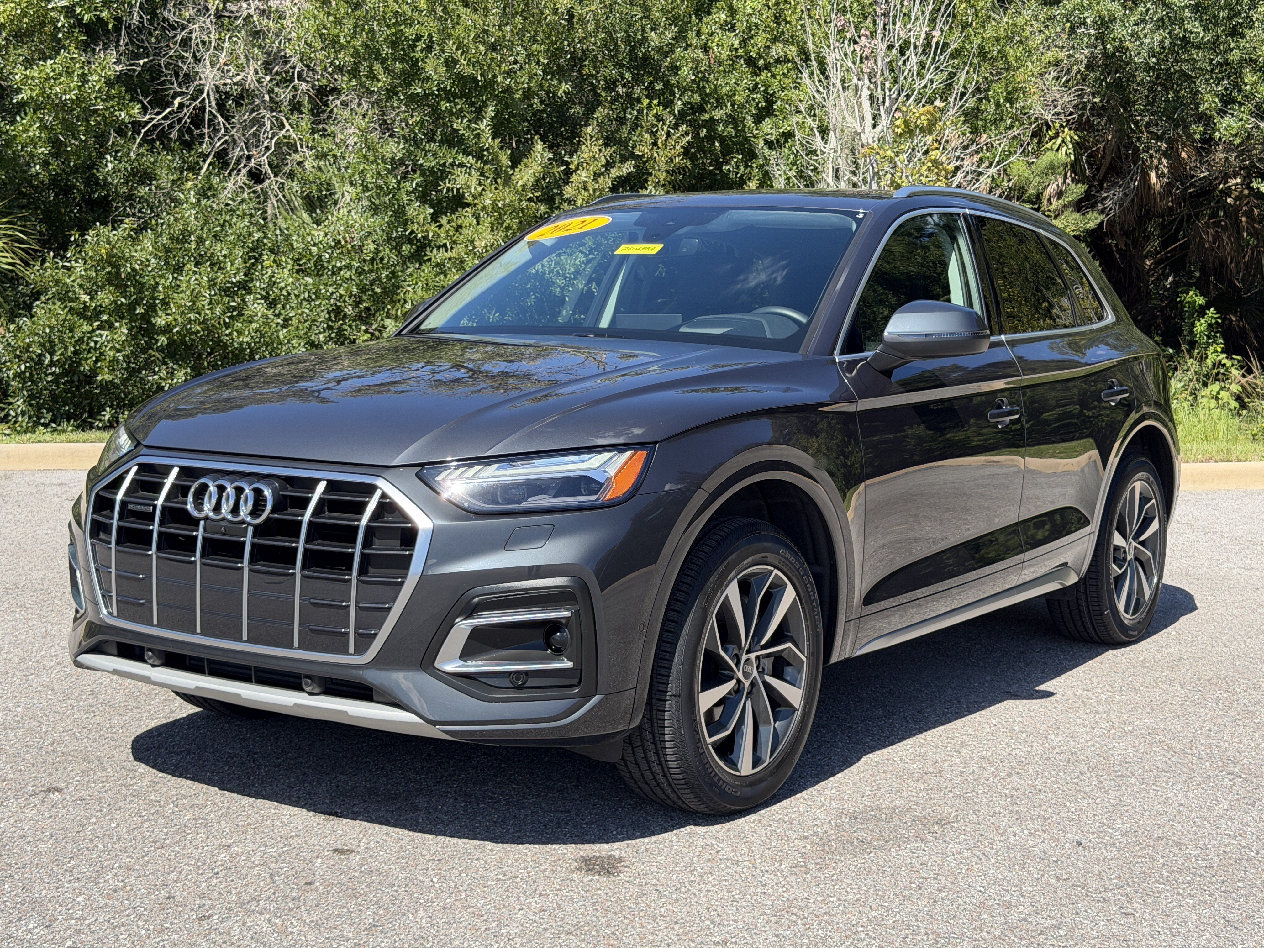 Used 2021 Audi Q5 Prestige AWD/4WD image 3