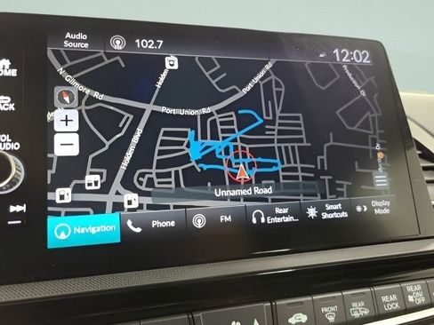 Used 2025 Honda Odyssey Touring image 38